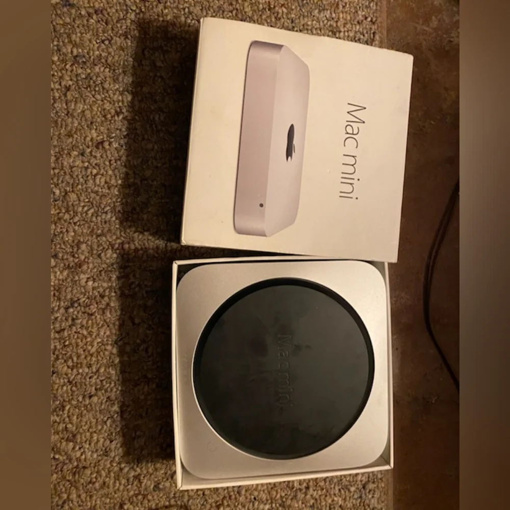 Mac mini - Picture 2 of 3